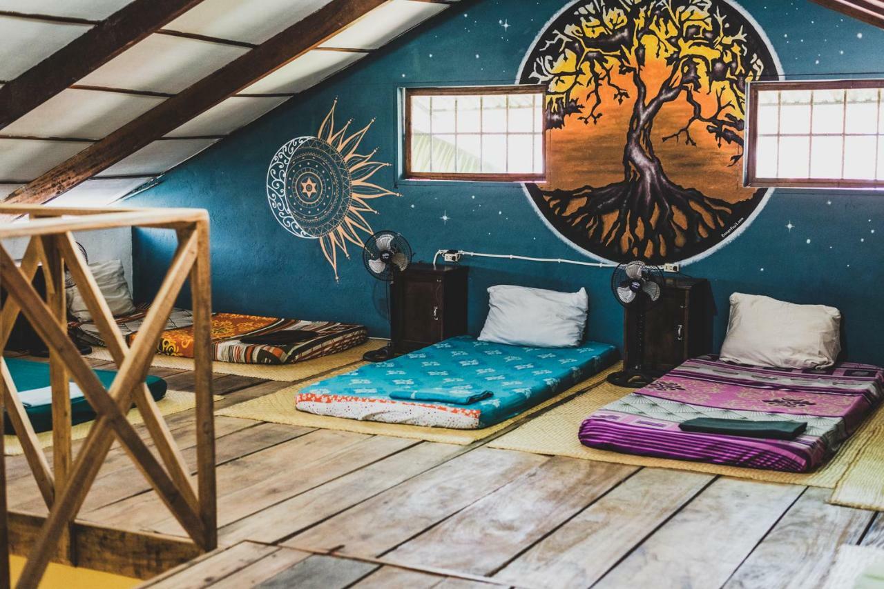 Ciao Cacao Hostel & Vegan Cafe Flores Bagian luar foto